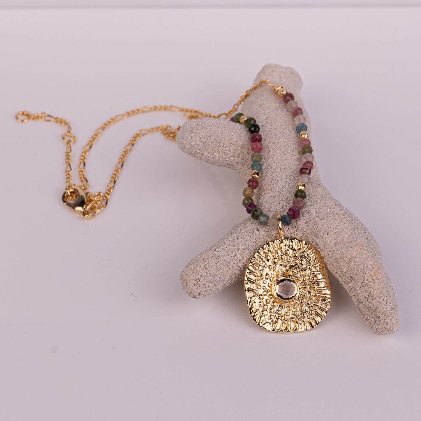 PENDANT GP NECKLACE W/ GEMS
