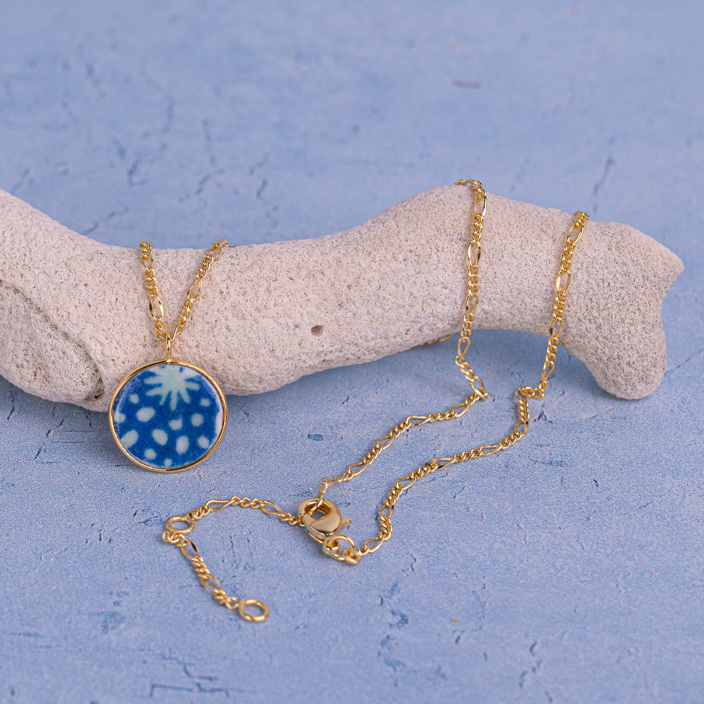 Porcelain Pendant Necklace - Medium