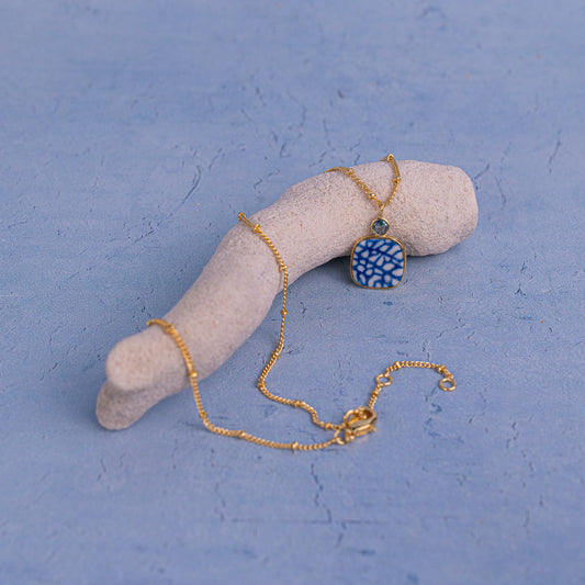 Porcelain Pendant Necklace