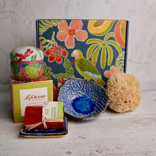 Abaco Gift Box with Coral bowl (Option B)