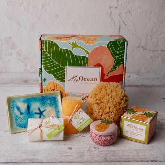Hibiscus Flower Gift Box (Option B)