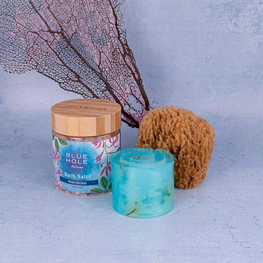 BLUE HOLE BAG MED SALTS SOAP SPONGE