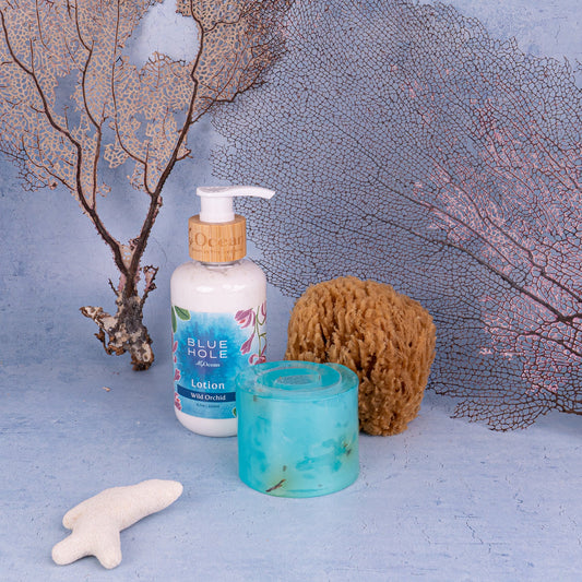 BLUE HOLE BAG MED LOTION SOAP SPONGE