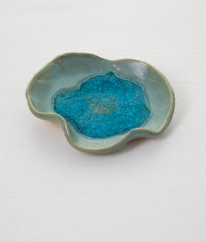 
            
                Load image into Gallery viewer, SHALLOWS STUDIO CERAMIC SEAGRAPE BOWL
            
        